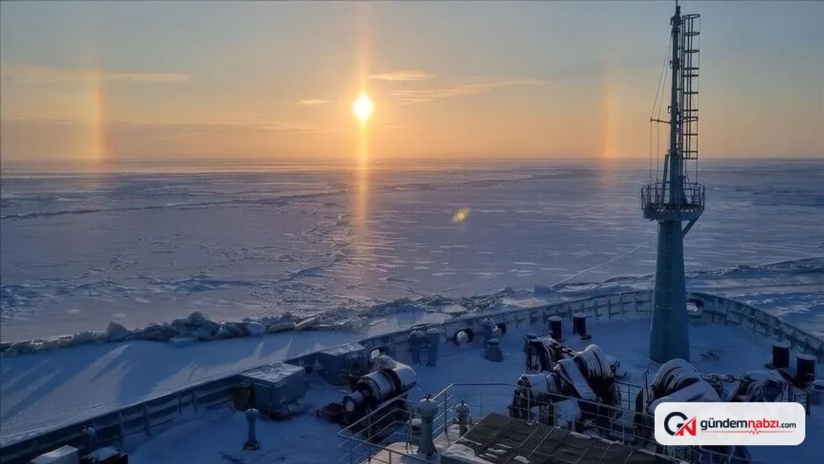 Rosatom: Kuzey Deniz Yolu'nda bu yıl 60'tan fazla transit sefer planlandı