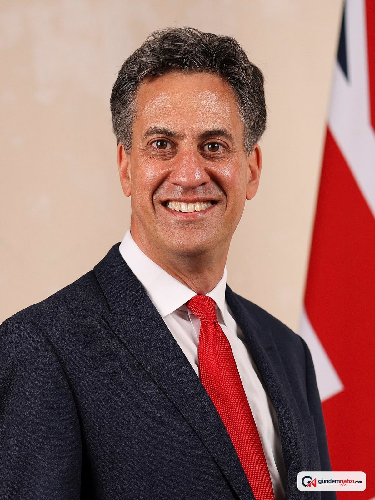 Miliband, İsrail'i Batı Şeria'da etnik temizliğe göz yummakla suçladı
