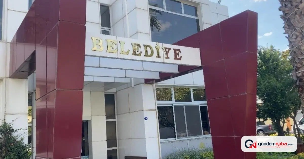 Seferihisar Belediyesi'ne yönelik operasyon: 43 kişi gözaltına alındı