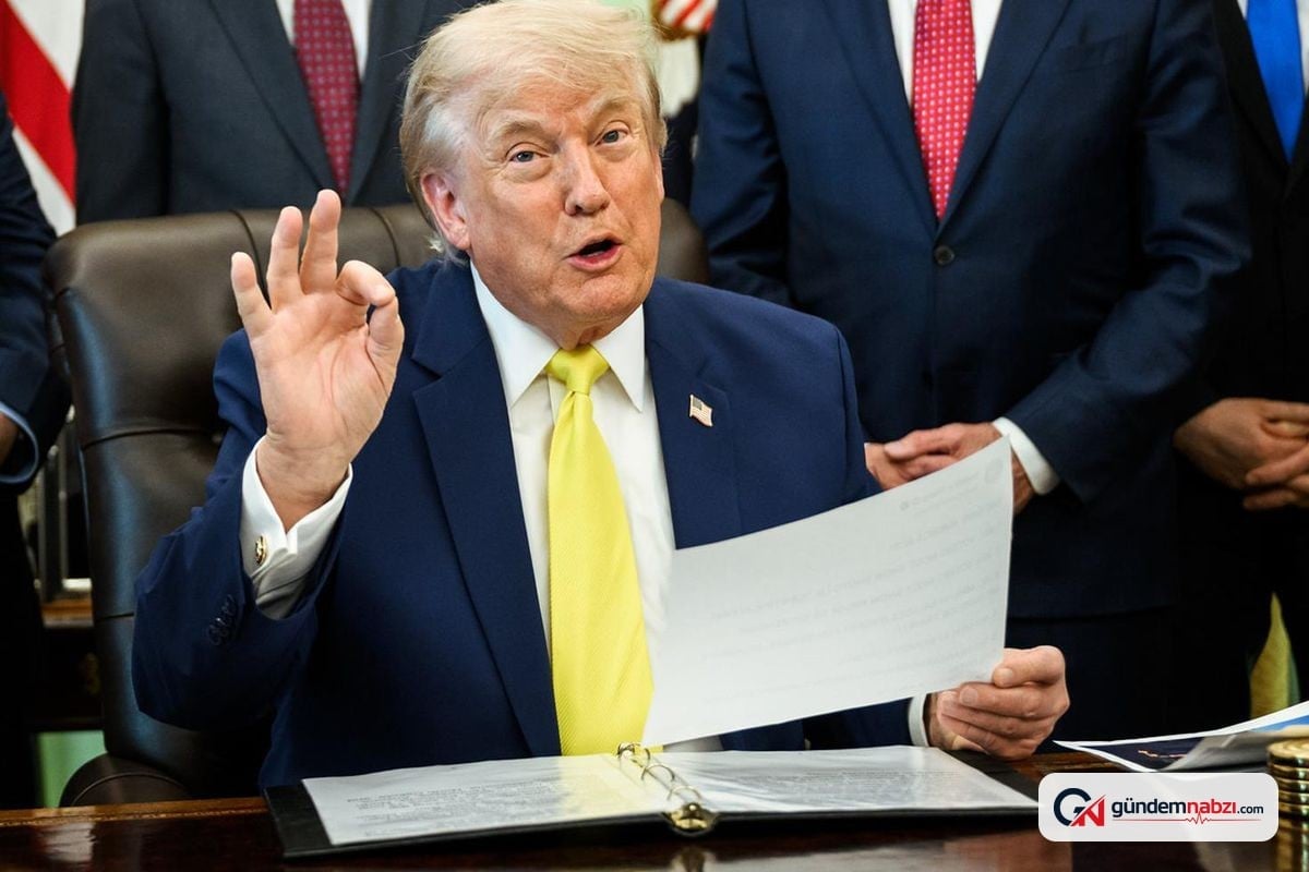 Donald Trump'ın sarı saçları kahverengiye döndü