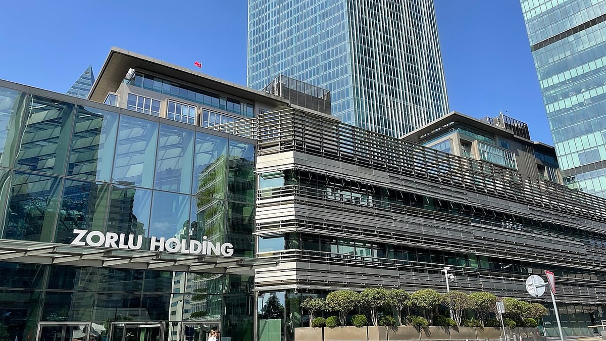 Zorlu Holding 300 bin ton altın cevherini sattı, İngiliz Şirket çıkaracak