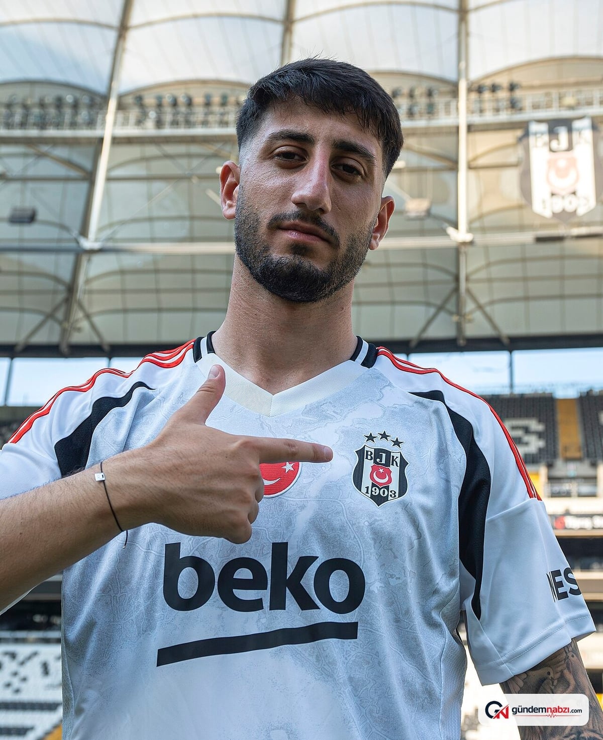 Beşiktaş Can Keleş'i Rizespor'a transfer etti