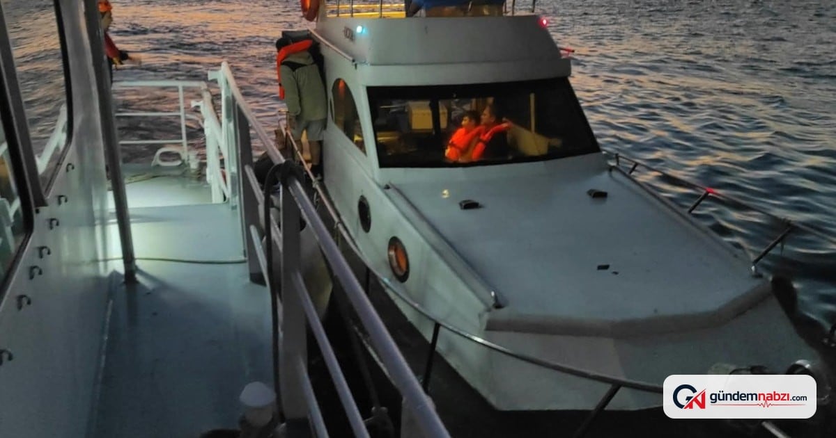 Karaköy'de makine arızası nedeniyle sürüklenen tekne kurtarıldı