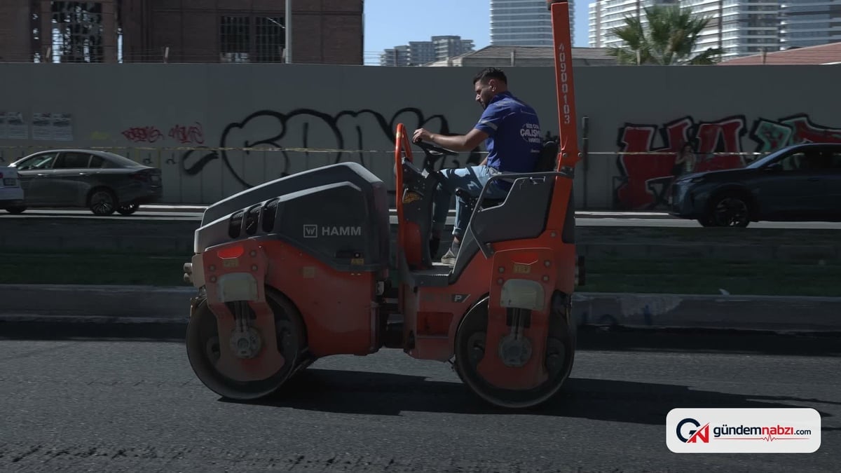 İzmir'de Liman Caddesi'ndeki altyapı çalışması bir ayda bitti