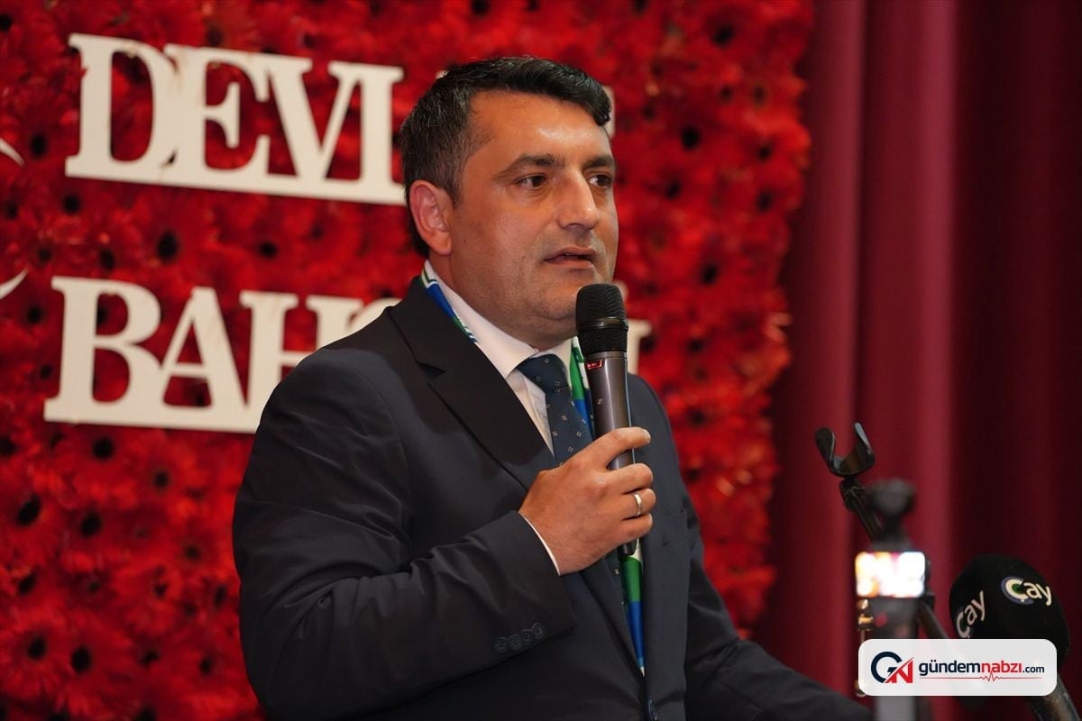 MHP Rize İl Başkanlığı 15. Olağan Kongresi'nde İhsan Alkan yeniden seçildi