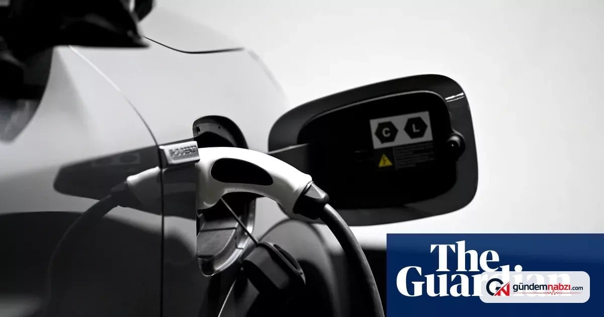 Avustralya'da elektrikli araç satışları benzinlileri geçti