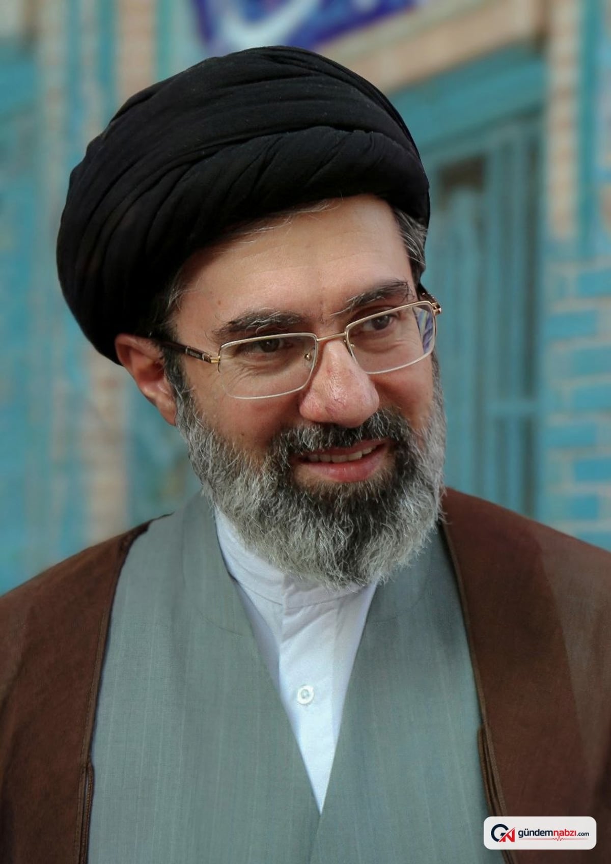 İran, Mojtaba Khamenei'nin Londra'daki Daire iddialarını yalanladı