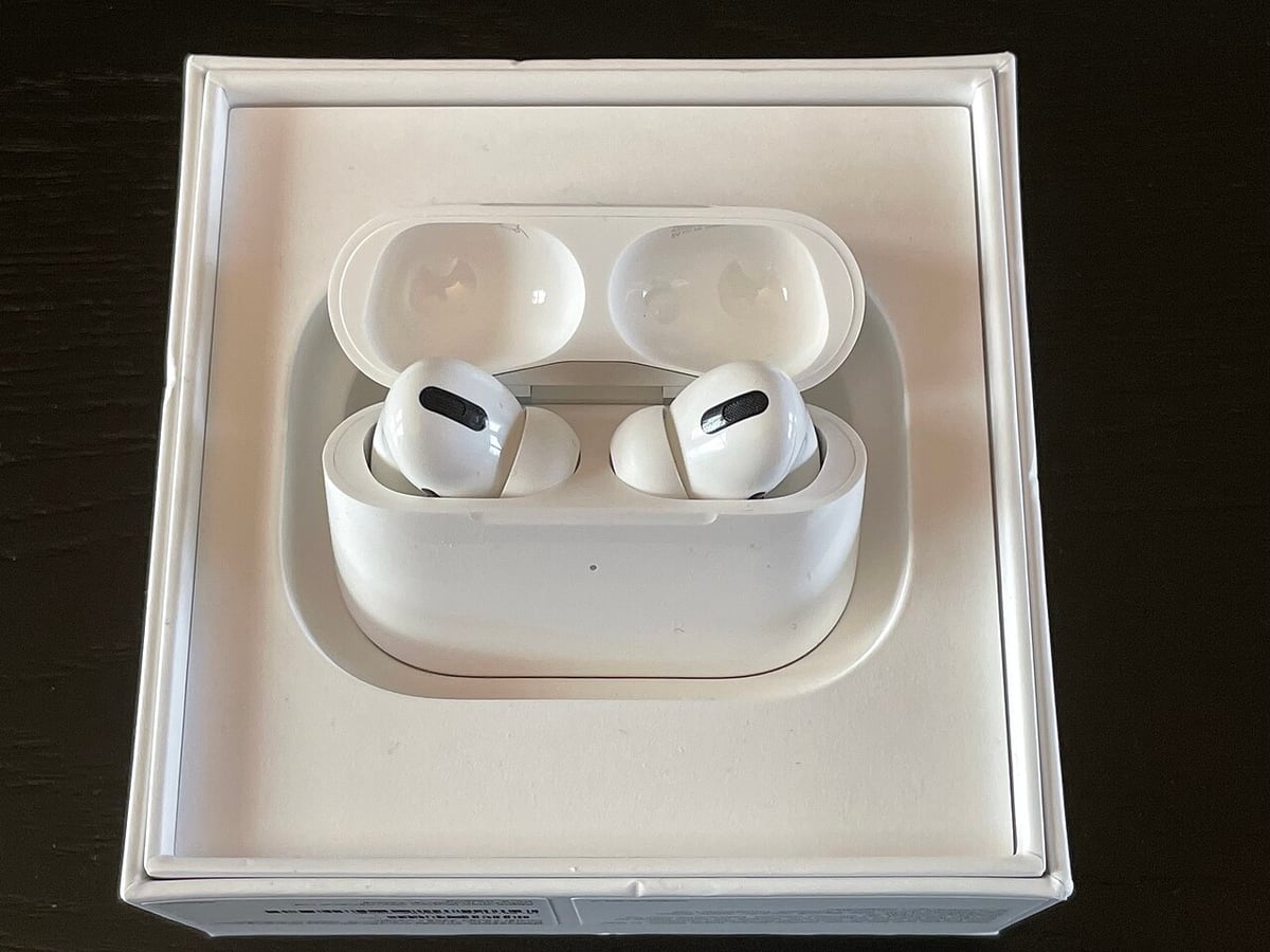 Apple, AirPods Pro'nun kameralarının 2027'ye ertelendiğini açıkladı