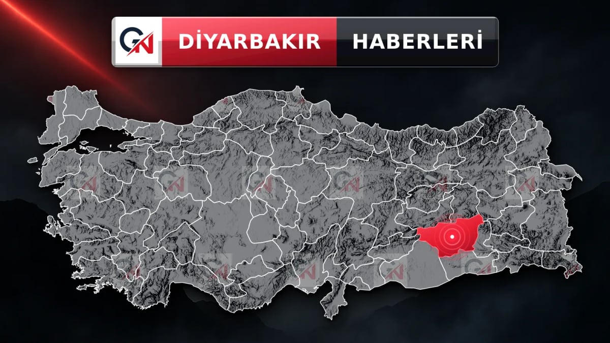 Diyarbakır'da Yolcu minibüsü traktöre çarptı: 2 ölü, 6 yaralı