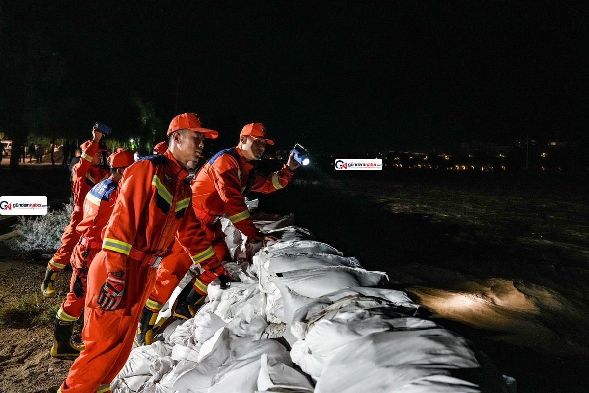 Çin'de Danghe Nehri'nin su seviyesi yükseldi