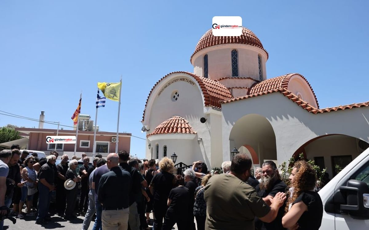 Yunanistan'da orman yangınları: 13'ten fazla köy boşaltıldı