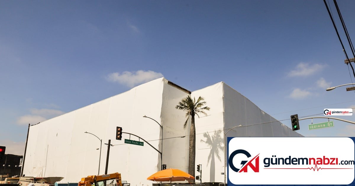Los Angeles'ta yanan deponun yeniden inşasına tepki