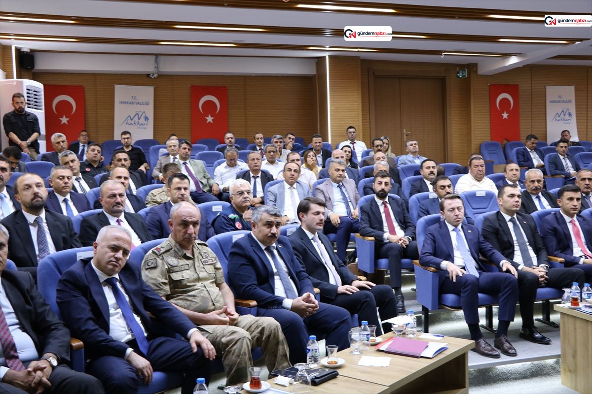 Hakkari'de Türk Silahlı kuvvetlerini güçlendirme vakfı tanıtıldı