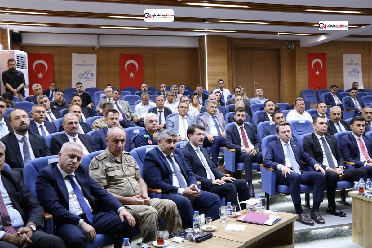 Hakkari'de Türk Silahlı kuvvetlerini güçlendirme vakfı tanıtıldı