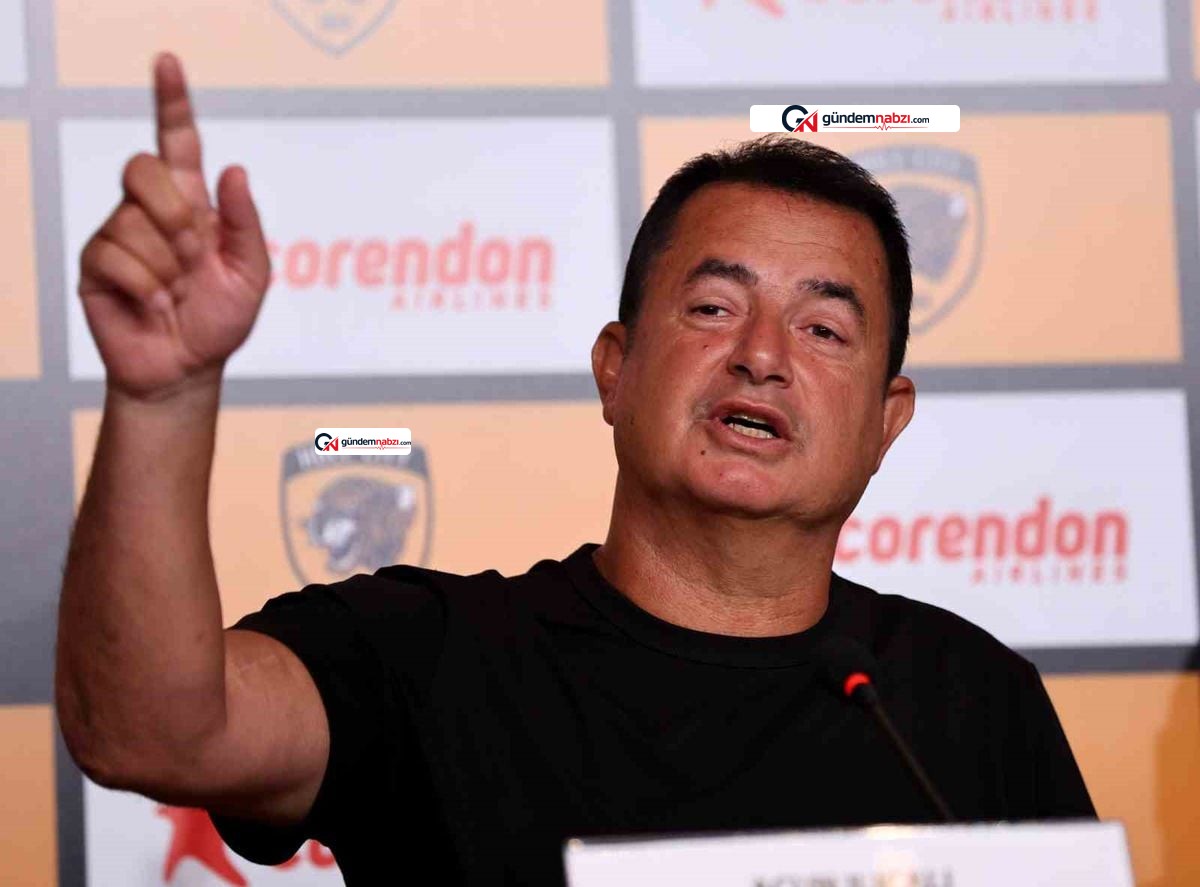 Hull City ile Corendon Airlines sponsorluk anlaşmasını yeniledi