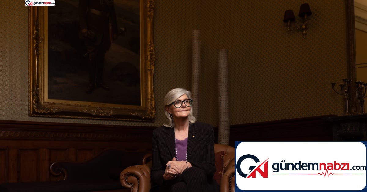 Avustralya Genel Valisi Mostyn'den demokrasi uyarısı