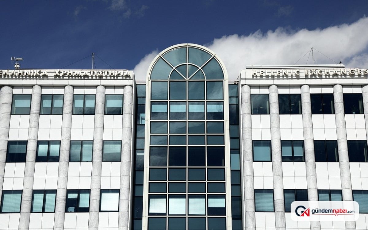 Yunanistan borsasında Kasım 2009'dan bu yana en yüksek seviye