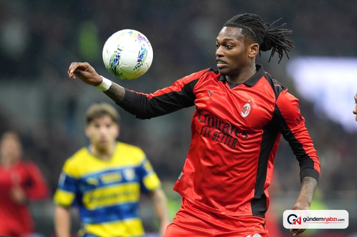 Galatasaray'ın Rafael Leao transferinde imzaya yaklaştığı öne sürüldü