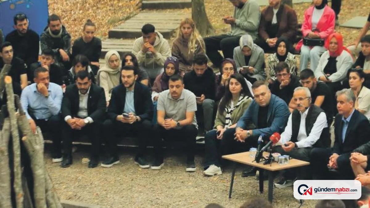 AK Parti'den Kocaeli'nde insan hakları eğitim kampı