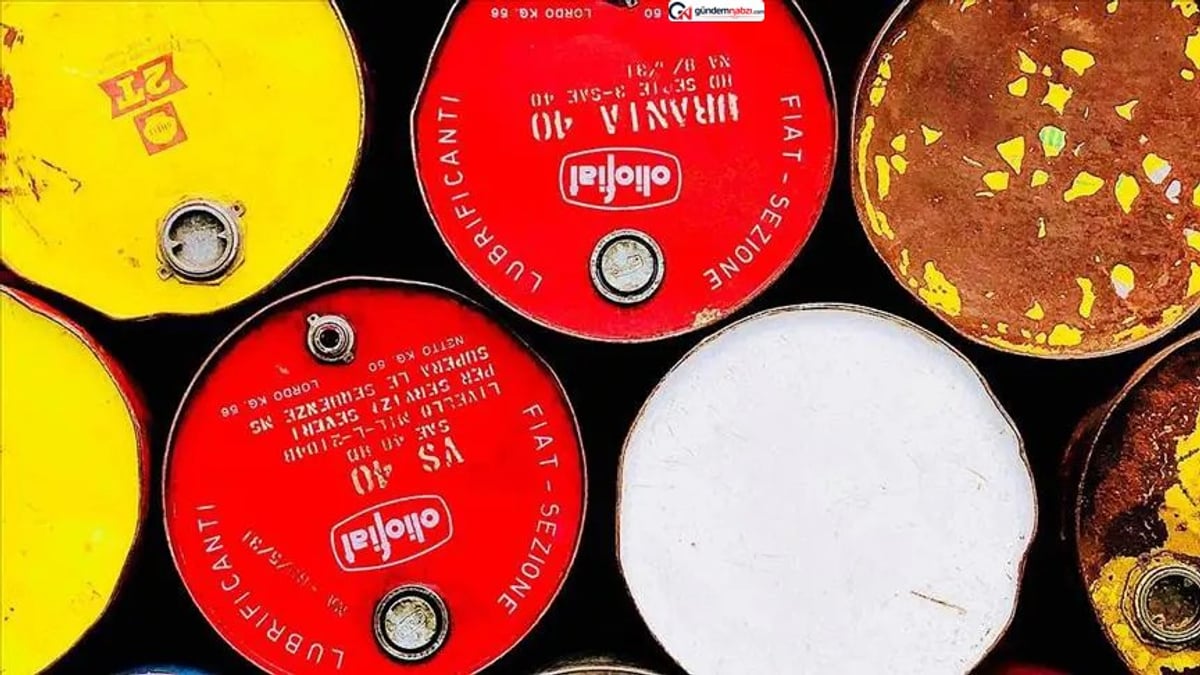 Petrol fiyatları geriledi ancak Ortadoğu'daki riskler sürüyor
