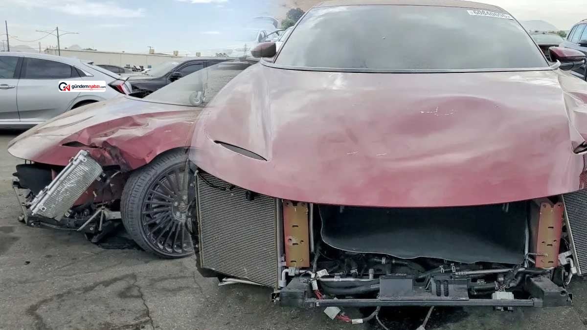 Shaquille o'Neal'ın özel Lucid Air aracı hurdaya çıktı