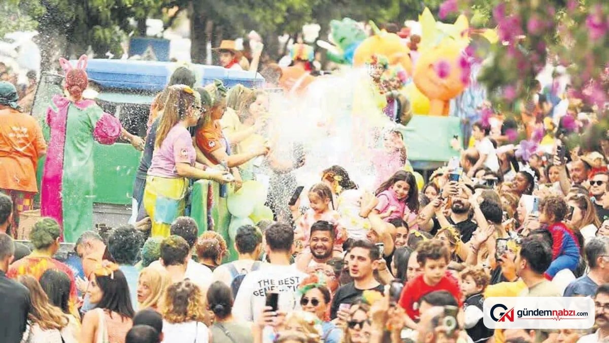 Uluslararası Portakal Çiçeği karnavalı kente ekonomik katkı sağladı