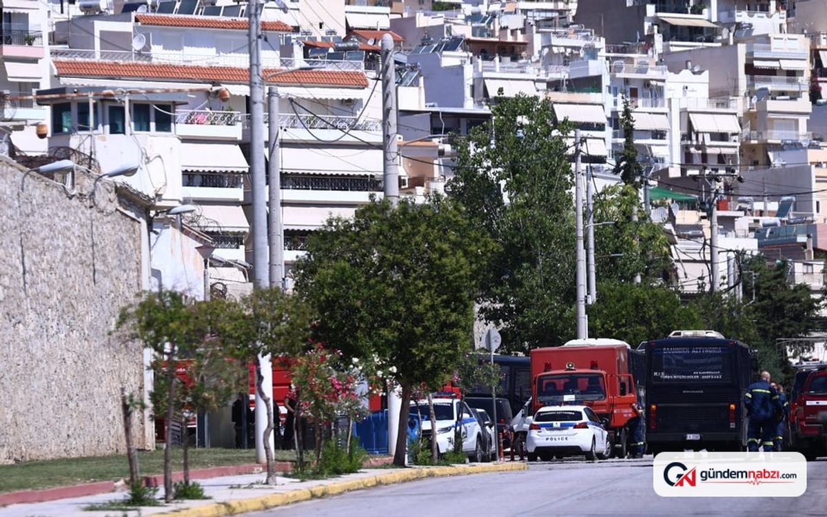 Yunanistan'da cezaevinde Türk mahkumun nakli sırasında yangın çıktı