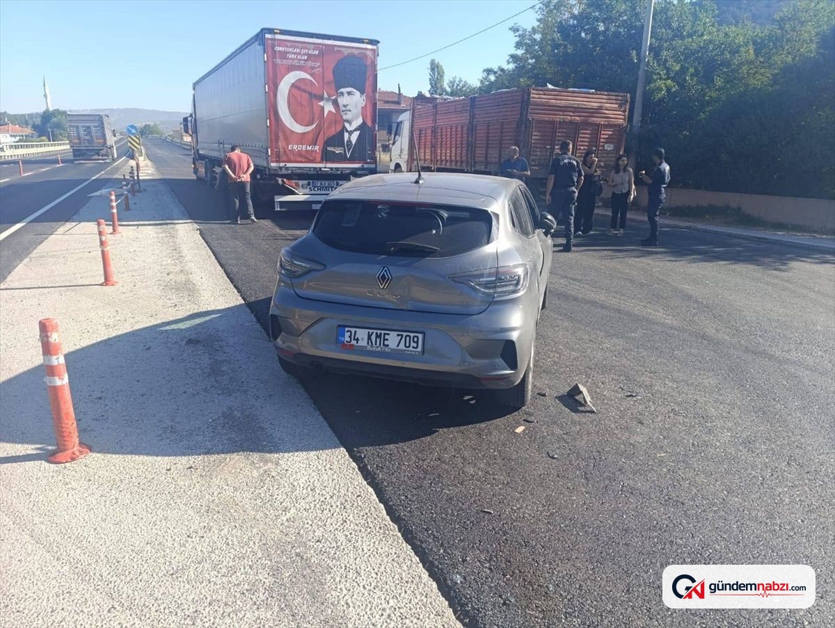 Bilecik'te iki trafik kazasında 3 kişi yaralandı