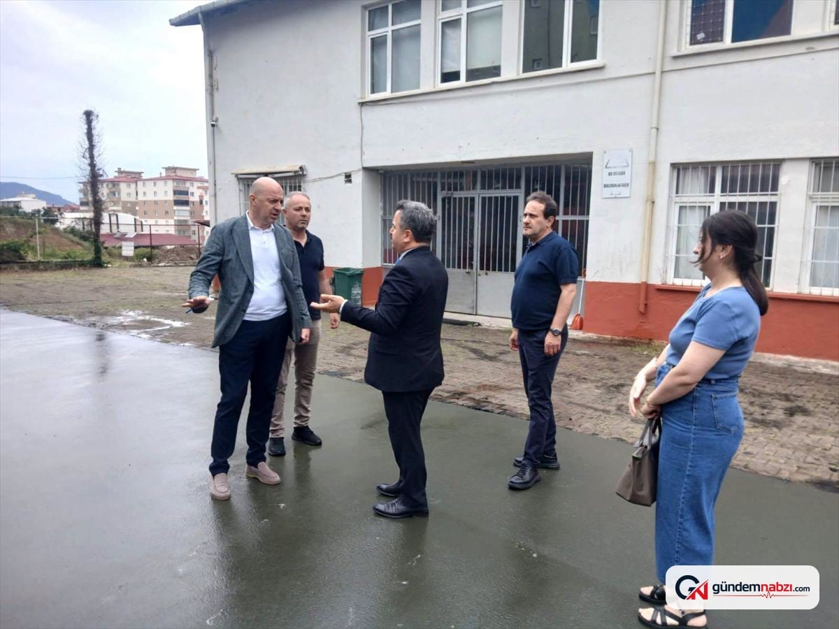 Giresun Milli Eğitim Müdürü Tokgöz Espiye'de okulları gezdi