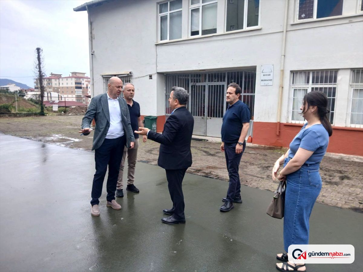Giresun Milli Eğitim Müdürü Tokgöz Espiye'de okulları gezdi
