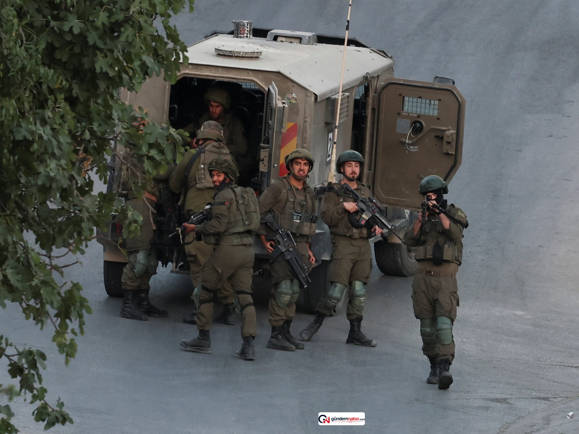 Nablus yakınlarındaki baskınlarda aralarında çocukların da olduğu 11 kişi yaralandı
