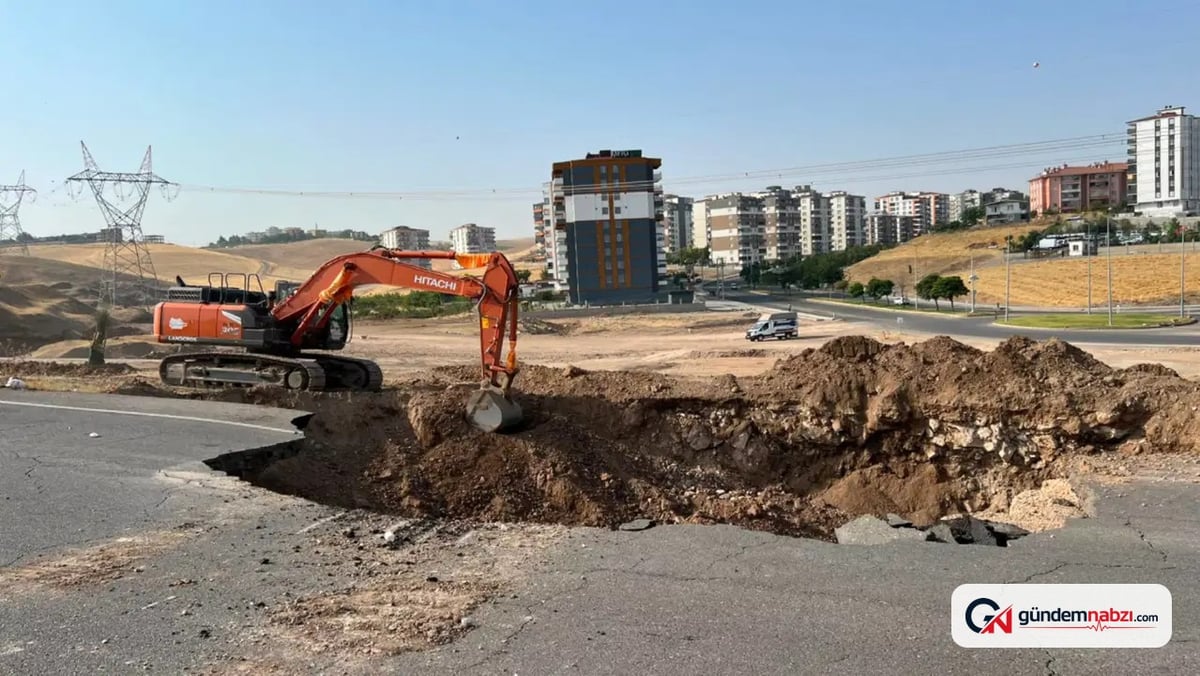 Batman'da ana isale hattı çöküntüye yol açtı