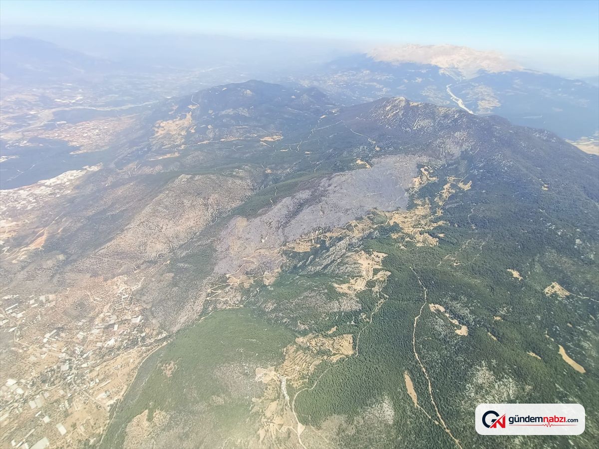 Antalya'da yangında kül olan ormanlar havadan görüntülendi