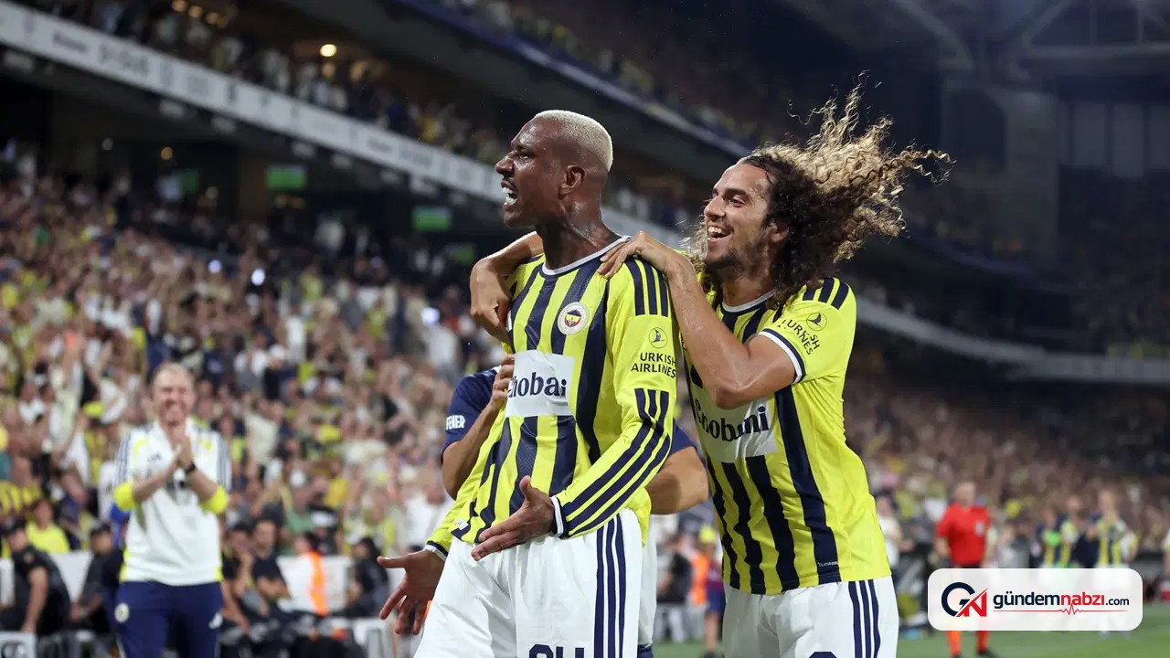 Fenerbahçe'nin Şampiyonlar Ligi kadrosunda değişiklik