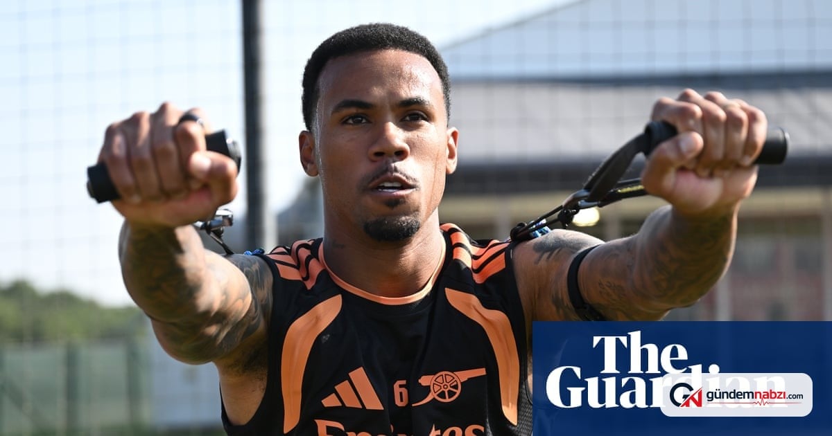 Arsenal'in şampiyonluk savunması yorgun kadroyu korumasına bağlı
