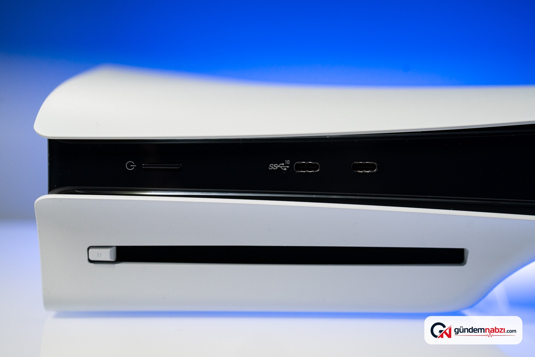 Sony fiziksel oyun diski üretimini durdurma kararında kararlı