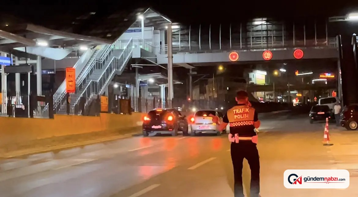 Bursa'da uygulama noktasının yanında makas atan sürücü yakalandı
