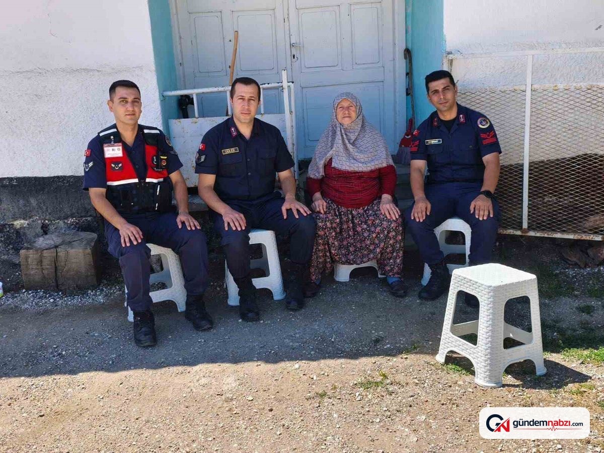 Bilecik'te jandarmadan şehit eşine anlamlı ziyaret