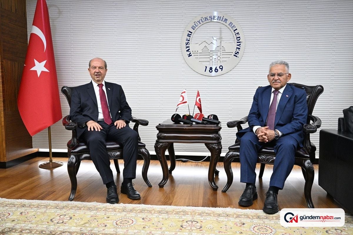 Kayseri'de temaslarda bulunan KKTC Cumhurbaşkanı Tatar'dan iki devletli çözüm vurgusu