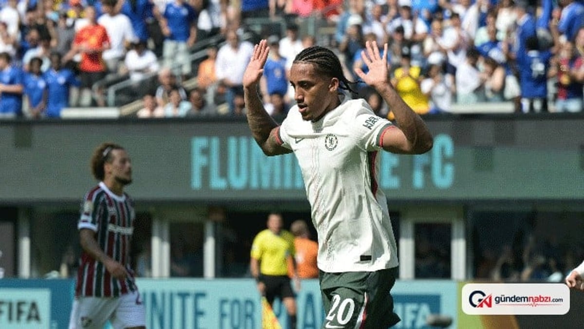 Chelsea, Joao Pedro'nun sözleşmesini uzatmak istiyor