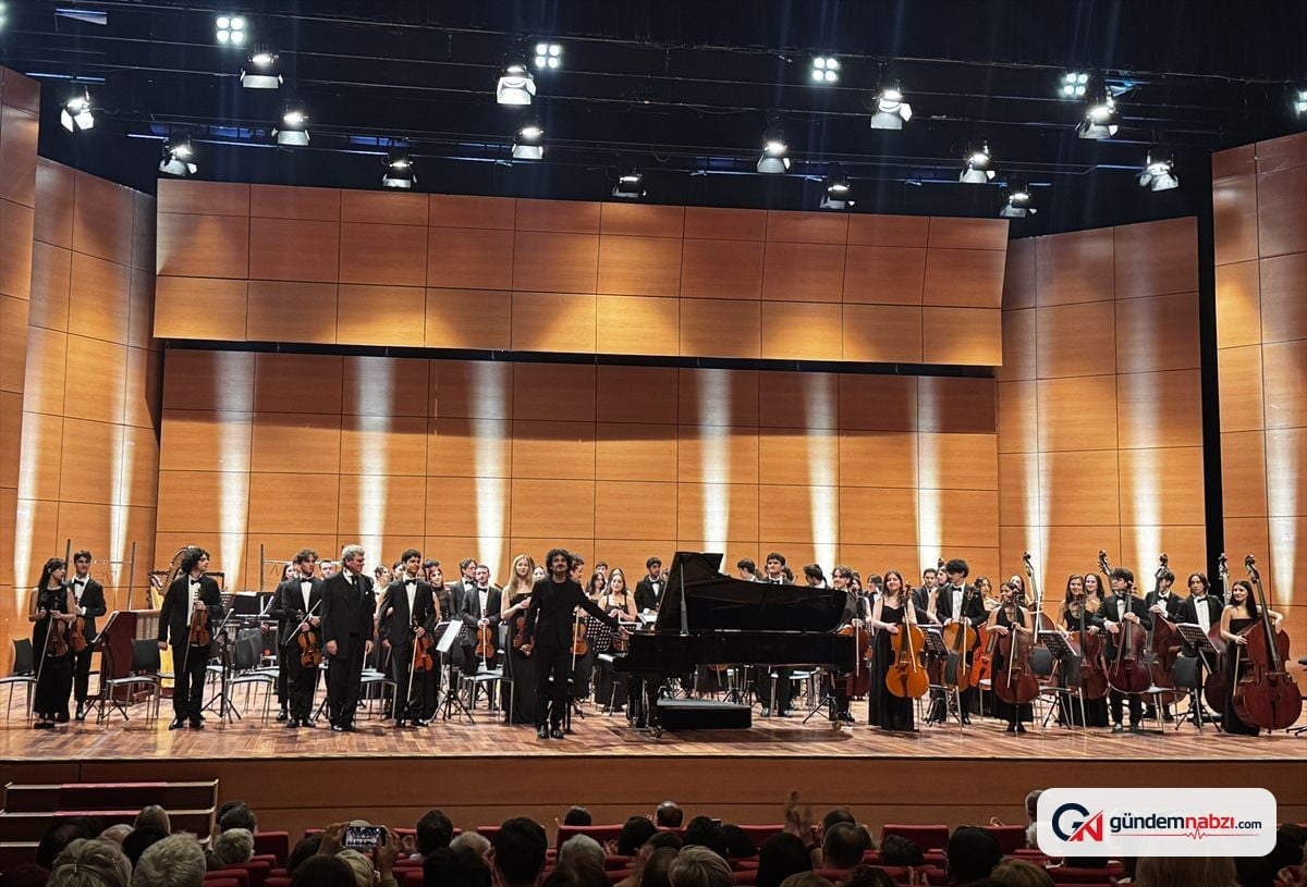 Türkiye Gençlik Filarmoni orkestrası 20. yılını kutladı