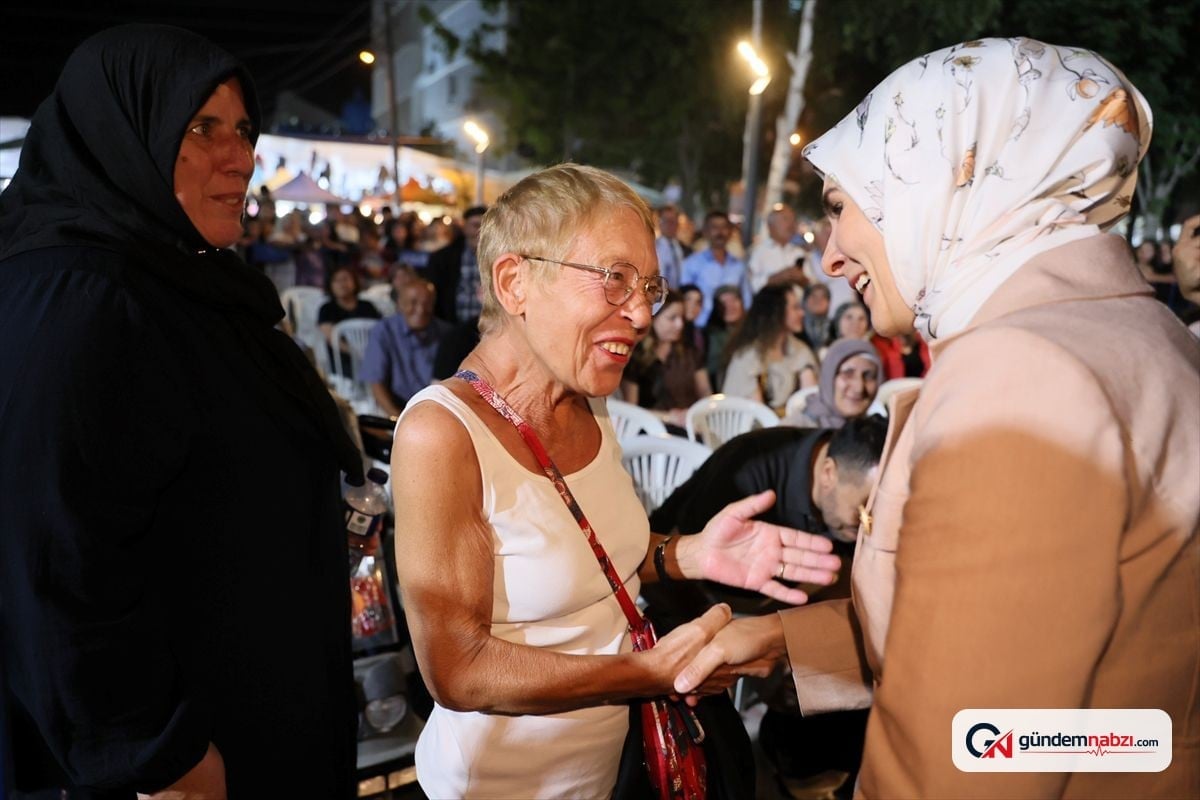 Bakan Göktaş Emirdağ gurbetçi festivali'nde konuştu