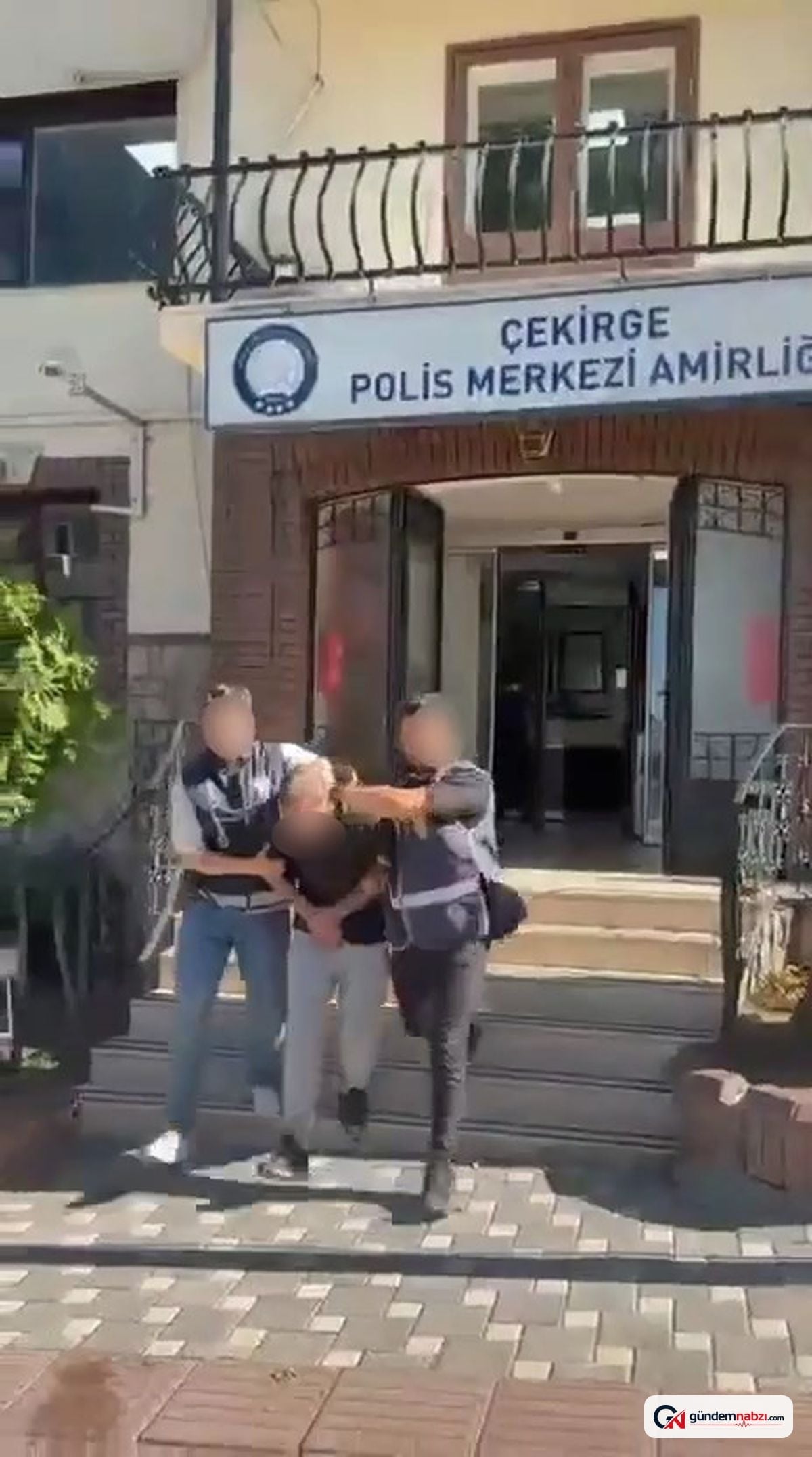 Bursa'da kesinleşmiş hapis cezası olan 4 firari yakalandı