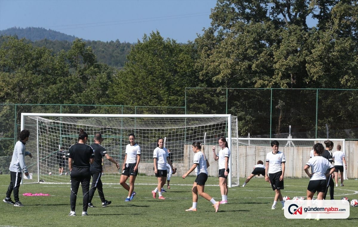 Beşiktaş Kadın Futbol Takımı hazırlıklarına Bolu'da devam ediyor