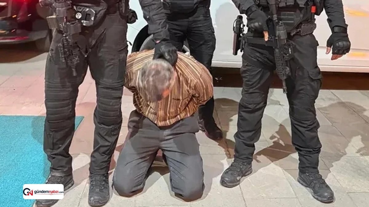 Afyonkarahisar'da FETÖ'nün Firari suikastçısı Burkay Karatepe yakalandı, yardımcısı tutuklandı