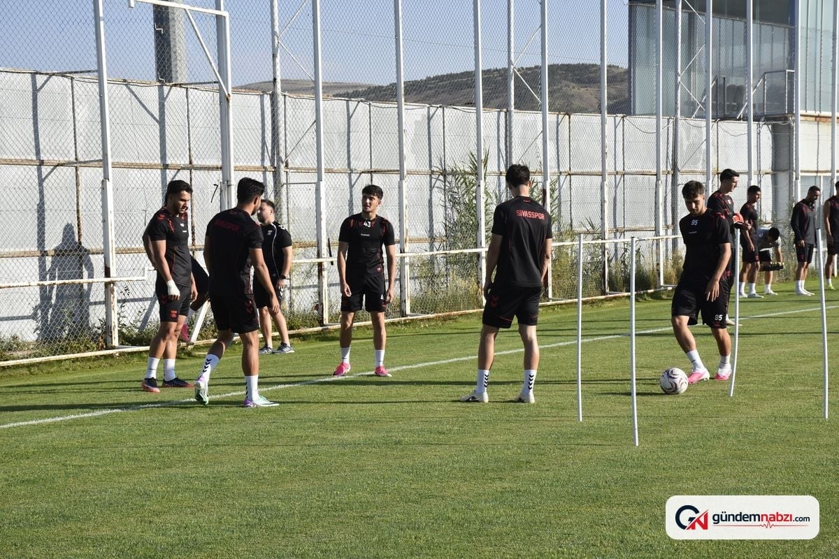İsmet Taşdemir: Transfer yasağı için borç kapatıyoruz