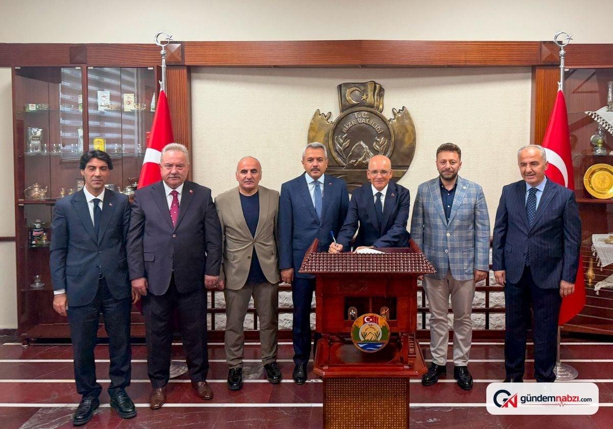 Bakan Şimşek Rize'de temaslarda bulundu