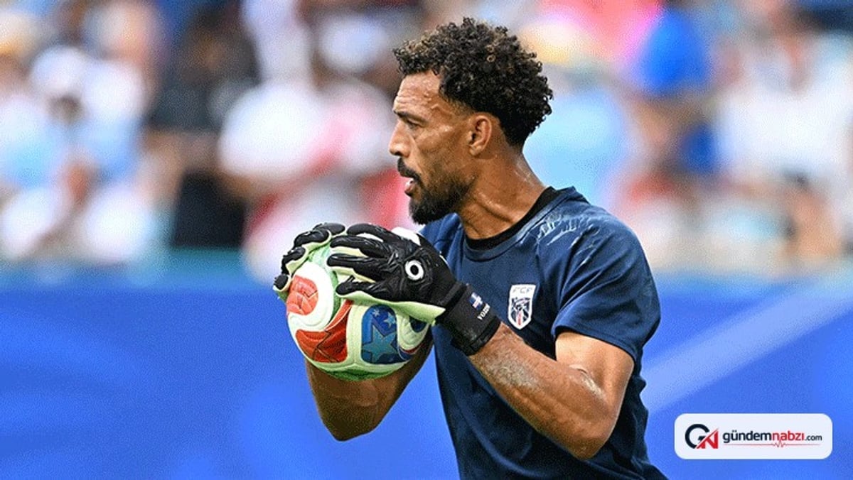Dünya Kupası'nda parlayan Vozinha, Colo Colo'ya transfer oldu
