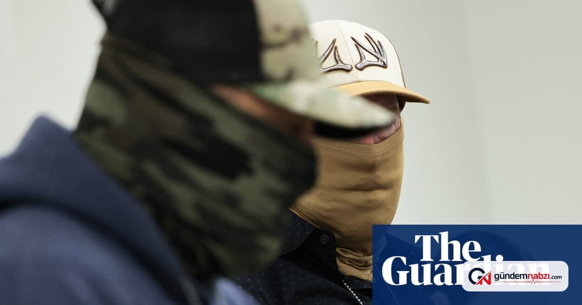 Federal hakim, New York'un ICE memurlarının maske takma yasağını durdurdu