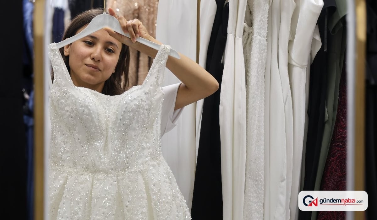 Gelinlik fiyatları artıyor, kiralama tercihi öne çıkıyor
